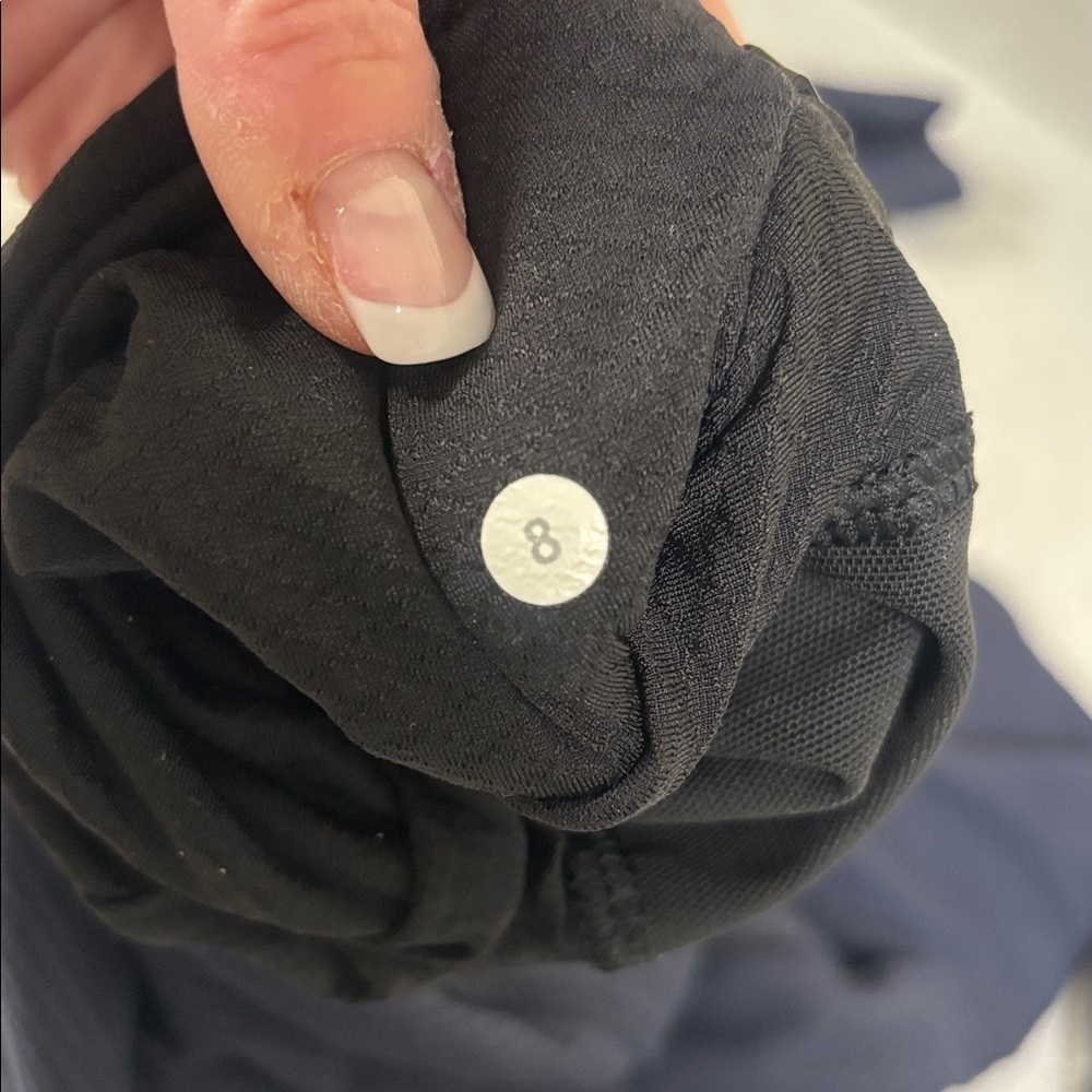 Lululemon Think Fast Pullover - Picture 5 of 5